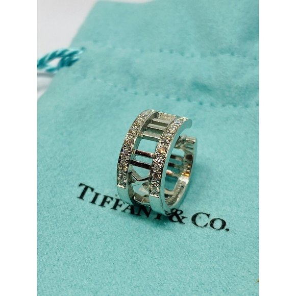 SOLD!Authentic Tiffany & Co "SINGLE” SOLID 18k Diamond Atlas Huggie Hoop Earring - Picture 2 of 8